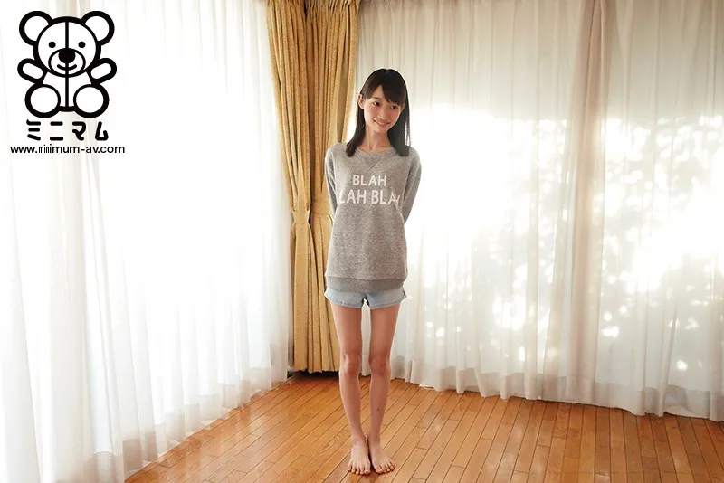 【AV】独占新人 ウエスト50cm 極細微乳のクビレ少女。 星咲せいら 画像5